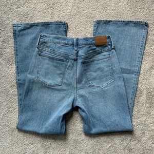 NWOT - Madewell “The Perfect Vintage Flare” - size 29